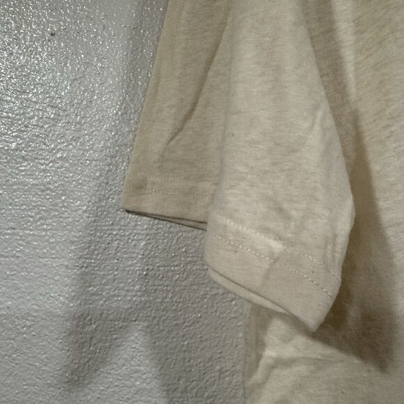 Ch. Carolina Herrera Mens Essential Oversized T Shirt Size Small Beige Crème - Picture 9 of 16